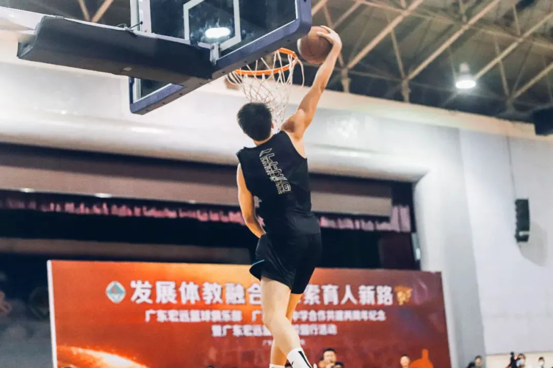 篮球训练营中试训的表现评估方法_2